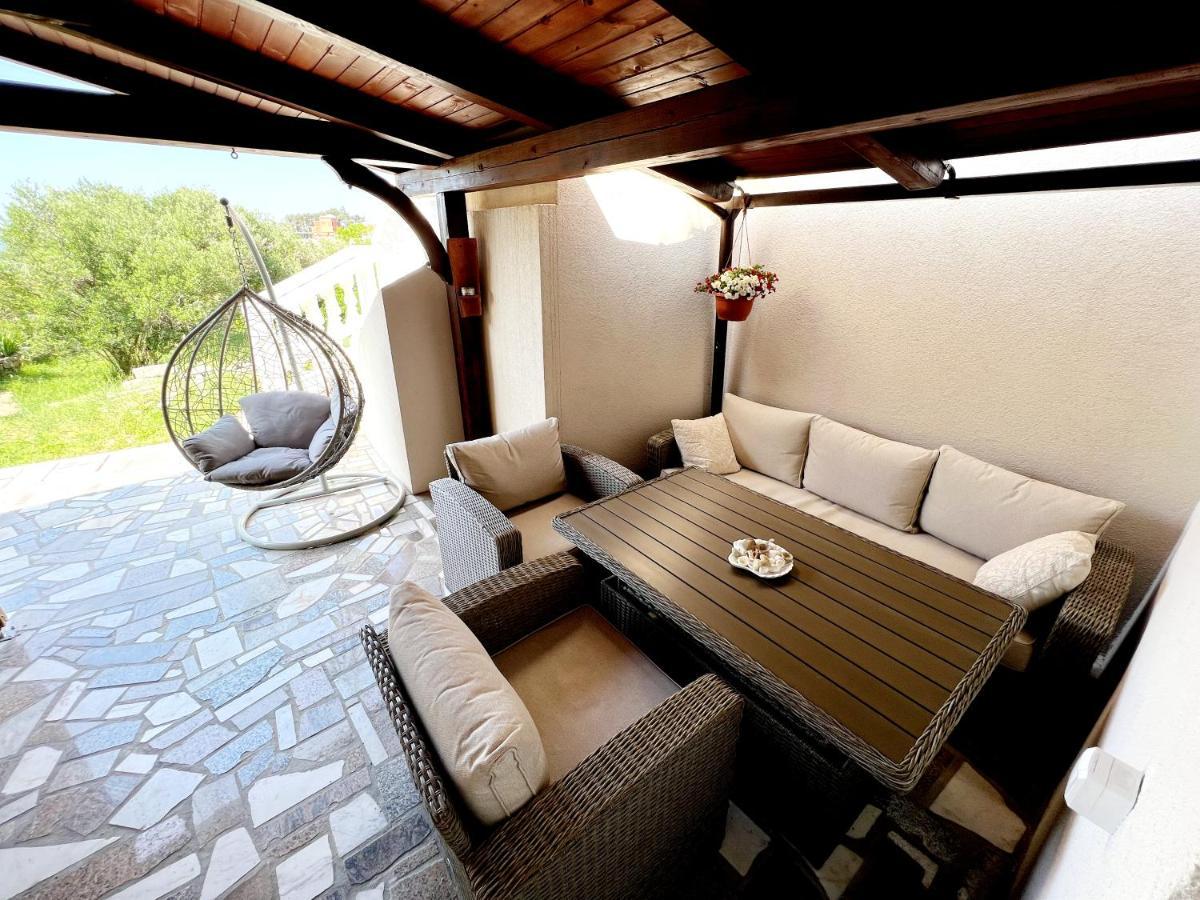 Little Home Banjol ภายนอก รูปภาพ